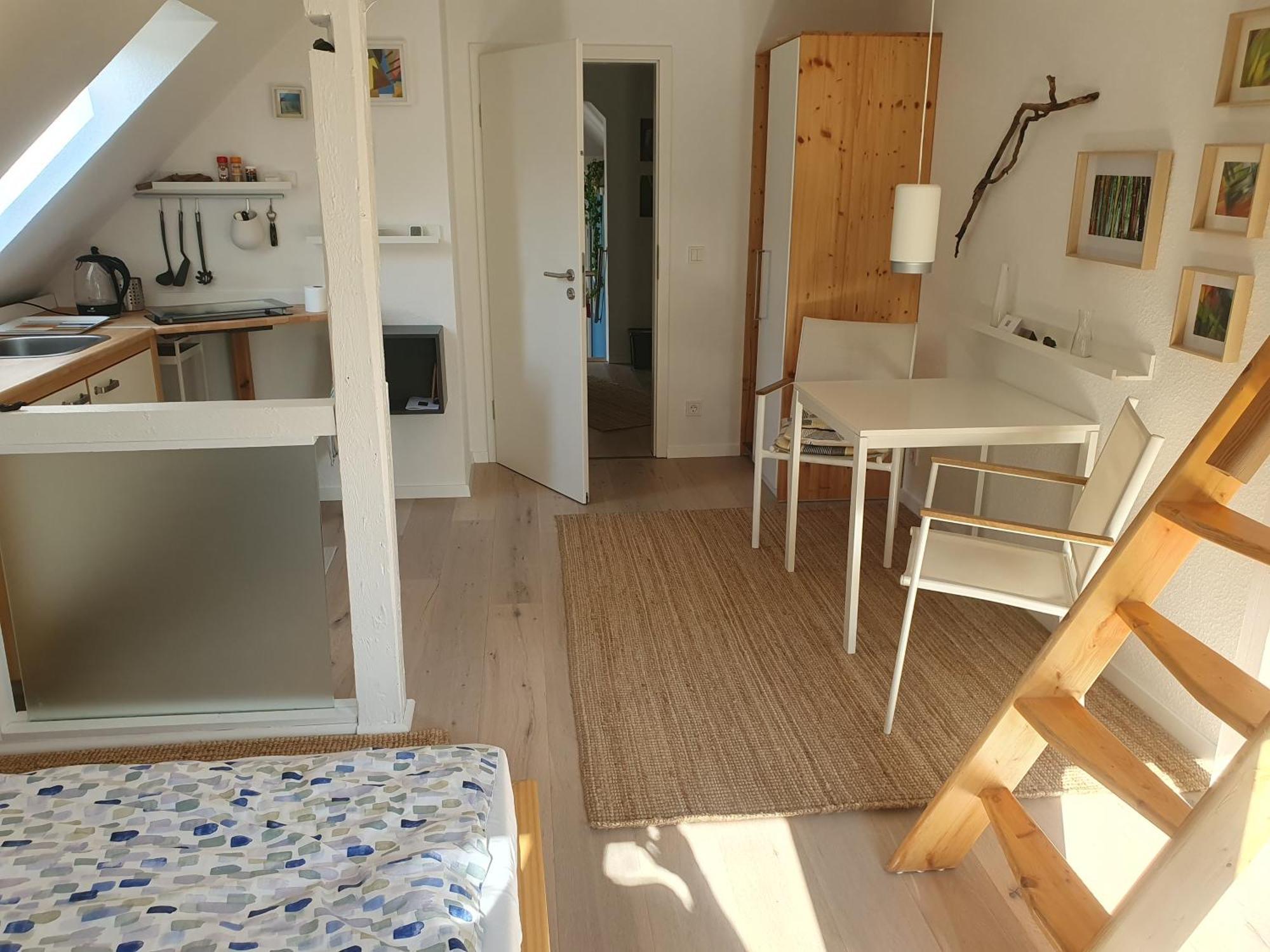 Zwischenraum Hotel Вупертал Екстериор снимка
