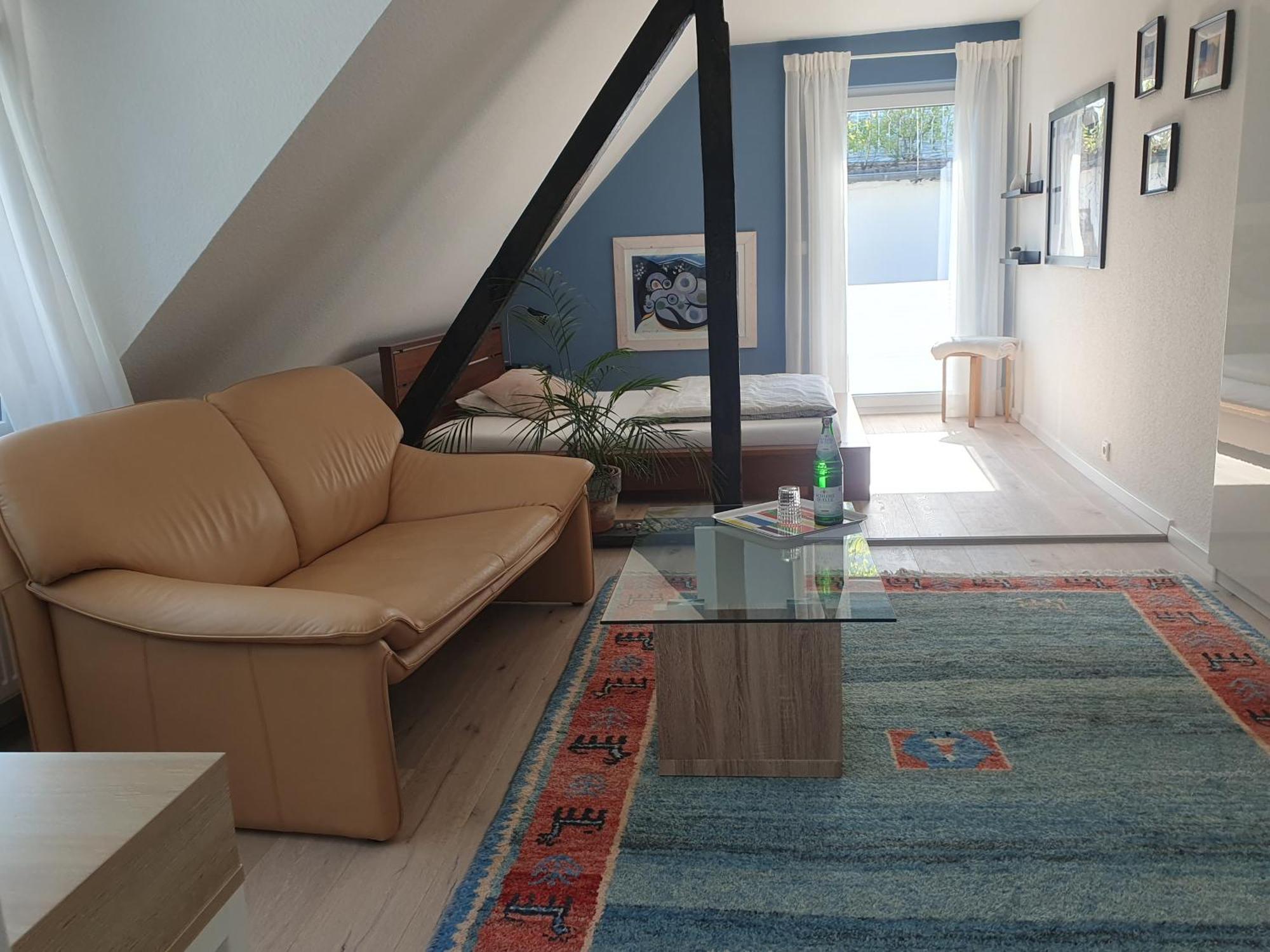 Zwischenraum Hotel Вупертал Екстериор снимка